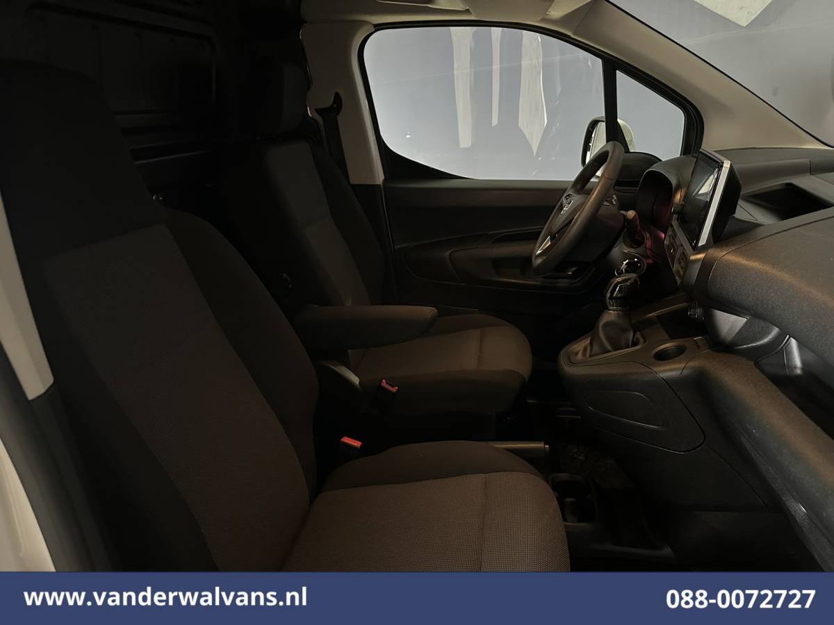Opel Combo Opel Combo 1.5D 102pk L1H1 Euro6 Airco | Navigatie | Apple Carplay | Cruisecontrol | Trekhaak | Android Auto, Parkeersensoren