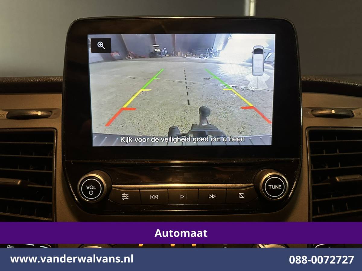 Ford Transit Custom Ford Transit Custom 2.0 TDCI 131pk Automaat L2H1 Euro6 Airco | Camera | Apple Carplay | Cruisecontrol | LED | Trekhaak Android Auto, Parkeersensoren, Bijrijdersbank
