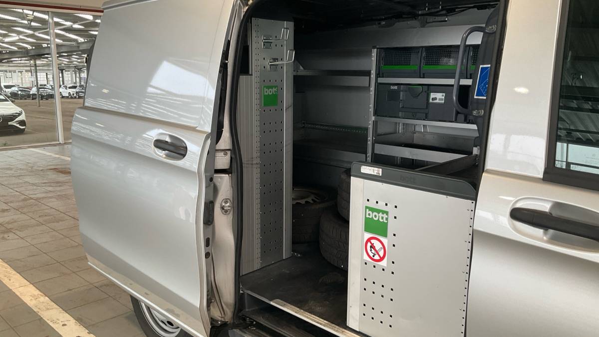 Mercedes-Benz Vito Mercedes-Benz Vito 114 CDI Lang Aut. Navi/Camera/Led/Bott Inrichting