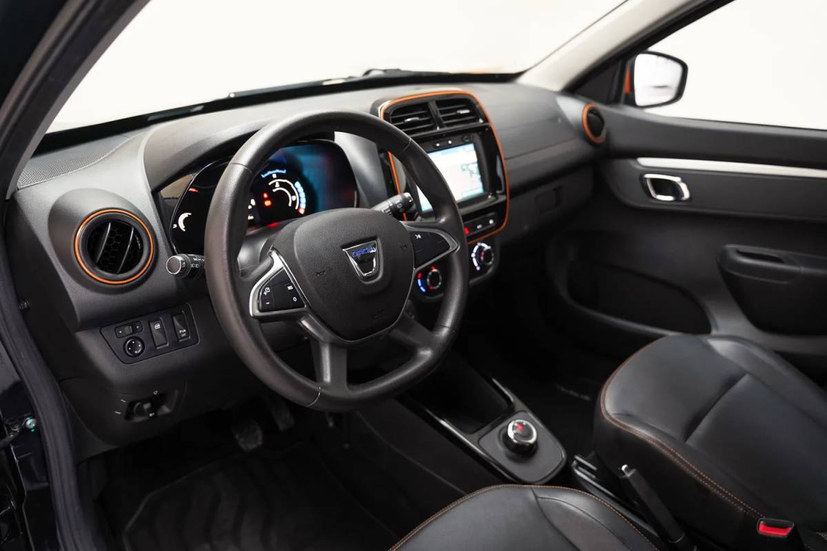 Dacia Spring Dacia Spring Comfort Plus 27 kWh [ Navi Apple Carplay / Android Camera Airco Leder ]