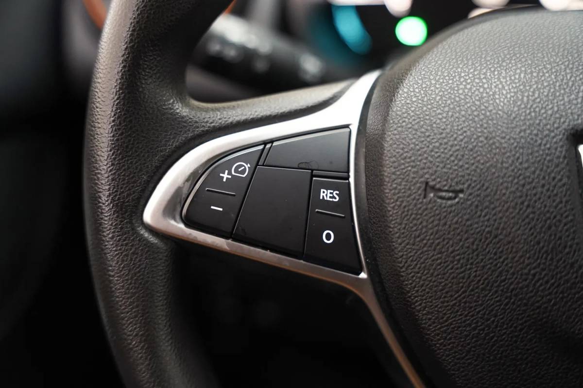 Dacia Spring Dacia Spring Comfort Plus 27 kWh [ Navi Apple Carplay / Android Camera Airco Leder ]