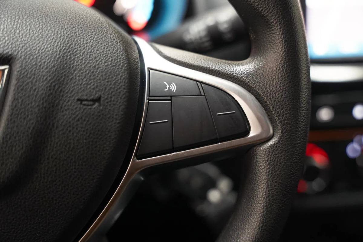 Dacia Spring Dacia Spring Comfort Plus 27 kWh [ Navi Apple Carplay / Android Camera Airco Leder ]