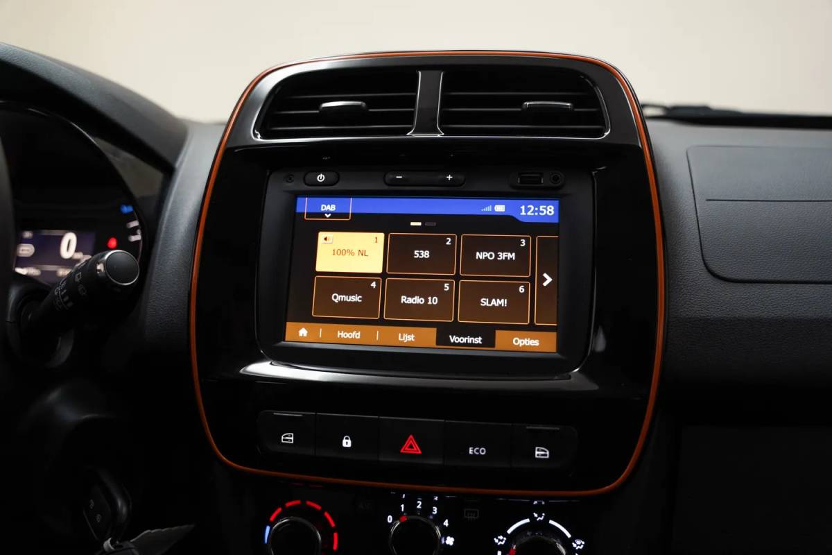 Dacia Spring Dacia Spring Comfort Plus 27 kWh [ Navi Apple Carplay / Android Camera Airco Leder ]