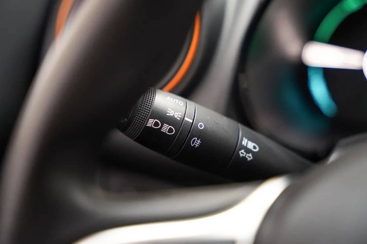 Dacia Spring Dacia Spring Comfort Plus 27 kWh [ Navi Apple Carplay / Android Camera Airco Leder ]