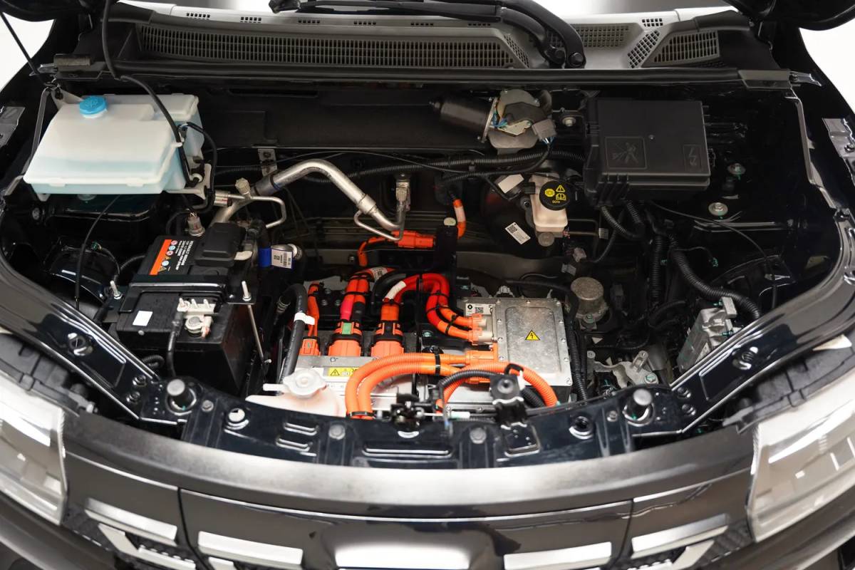 Dacia Spring Dacia Spring Comfort Plus 27 kWh [ Navi Apple Carplay / Android Camera Airco Leder ]