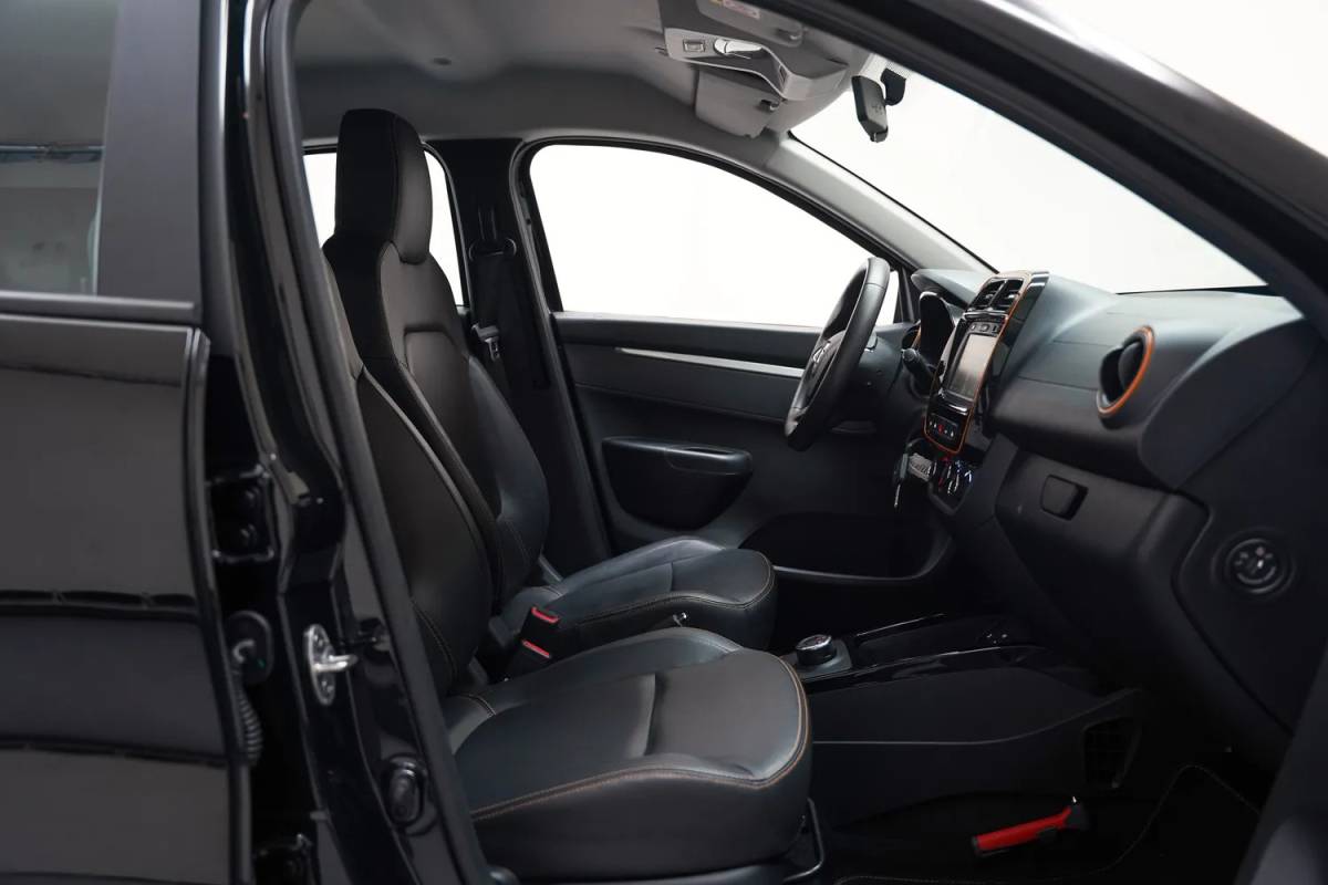 Dacia Spring Dacia Spring Comfort Plus 27 kWh [ Navi Apple Carplay / Android Camera Airco Leder ]