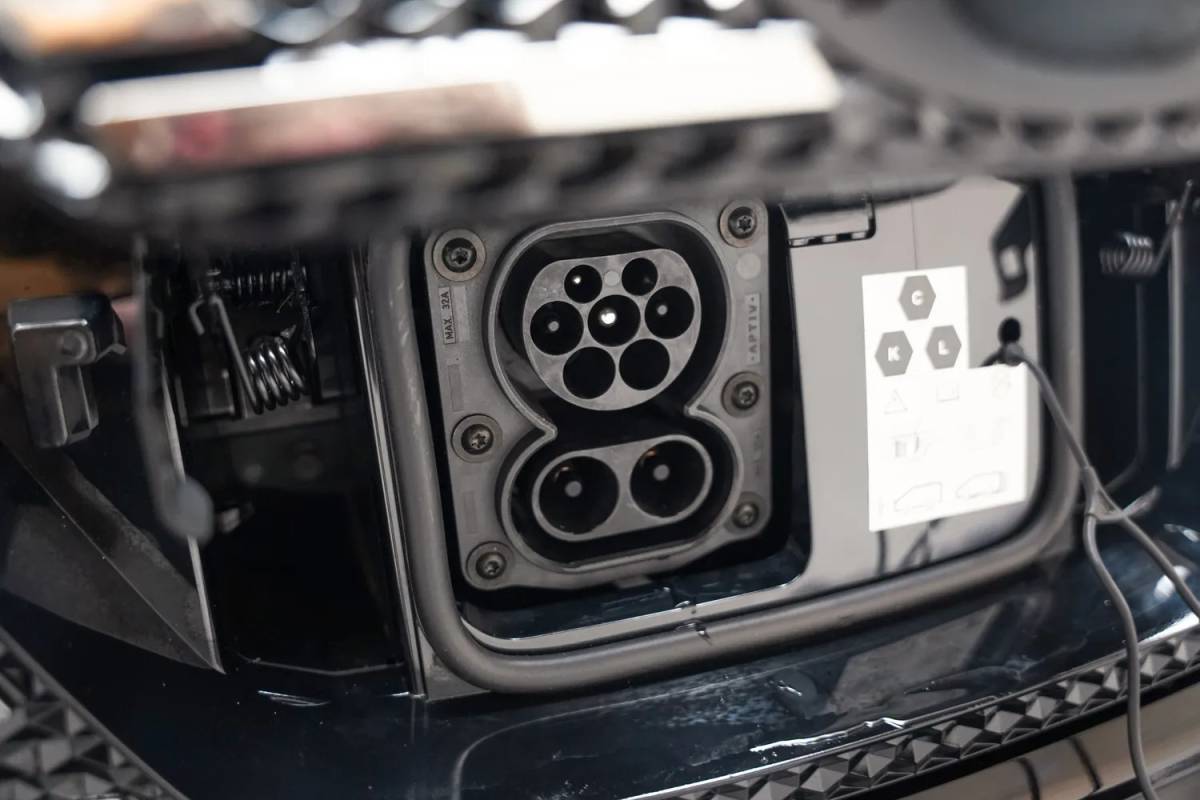 Dacia Spring Dacia Spring Comfort Plus 27 kWh [ Navi Apple Carplay / Android Camera Airco Leder ]