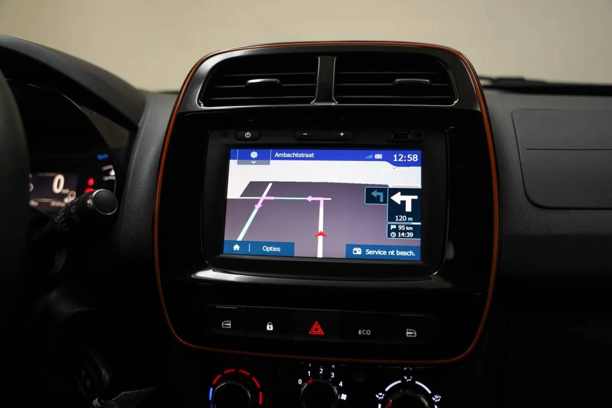 Dacia Spring Dacia Spring Comfort Plus 27 kWh [ Navi Apple Carplay / Android Camera Airco Leder ]