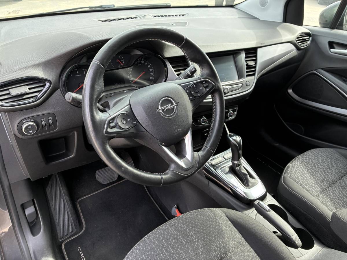 Opel Crossland X Opel Crossland X 1.2 Turbo Online Edition | Climate control | Stoel & Stuurverwarming | Elektrisch Pakket | Apple Carplay/Android Auto | Trekhaak | LM-Velgen | Cruisecontrol | Camera