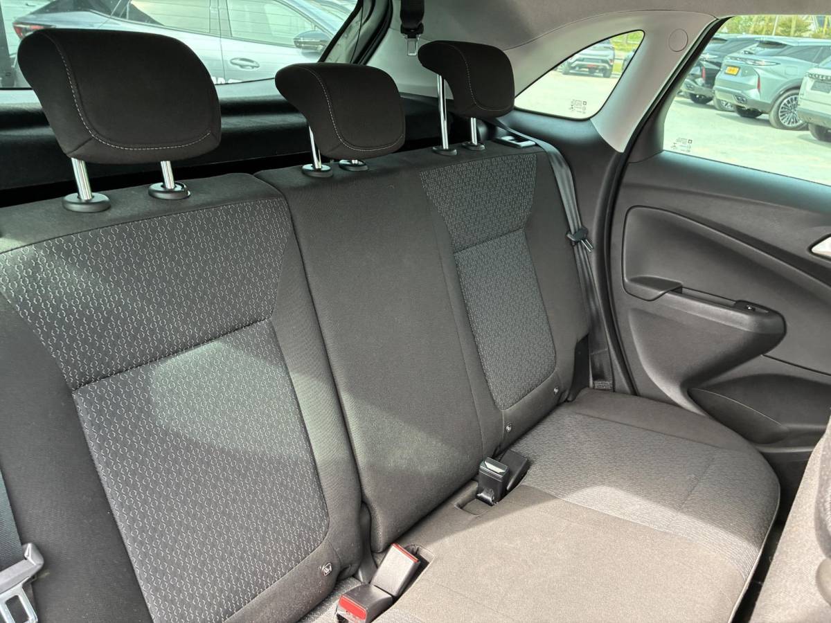 Opel Crossland X Opel Crossland X 1.2 Turbo Online Edition | Climate control | Stoel & Stuurverwarming | Elektrisch Pakket | Apple Carplay/Android Auto | Trekhaak | LM-Velgen | Cruisecontrol | Camera