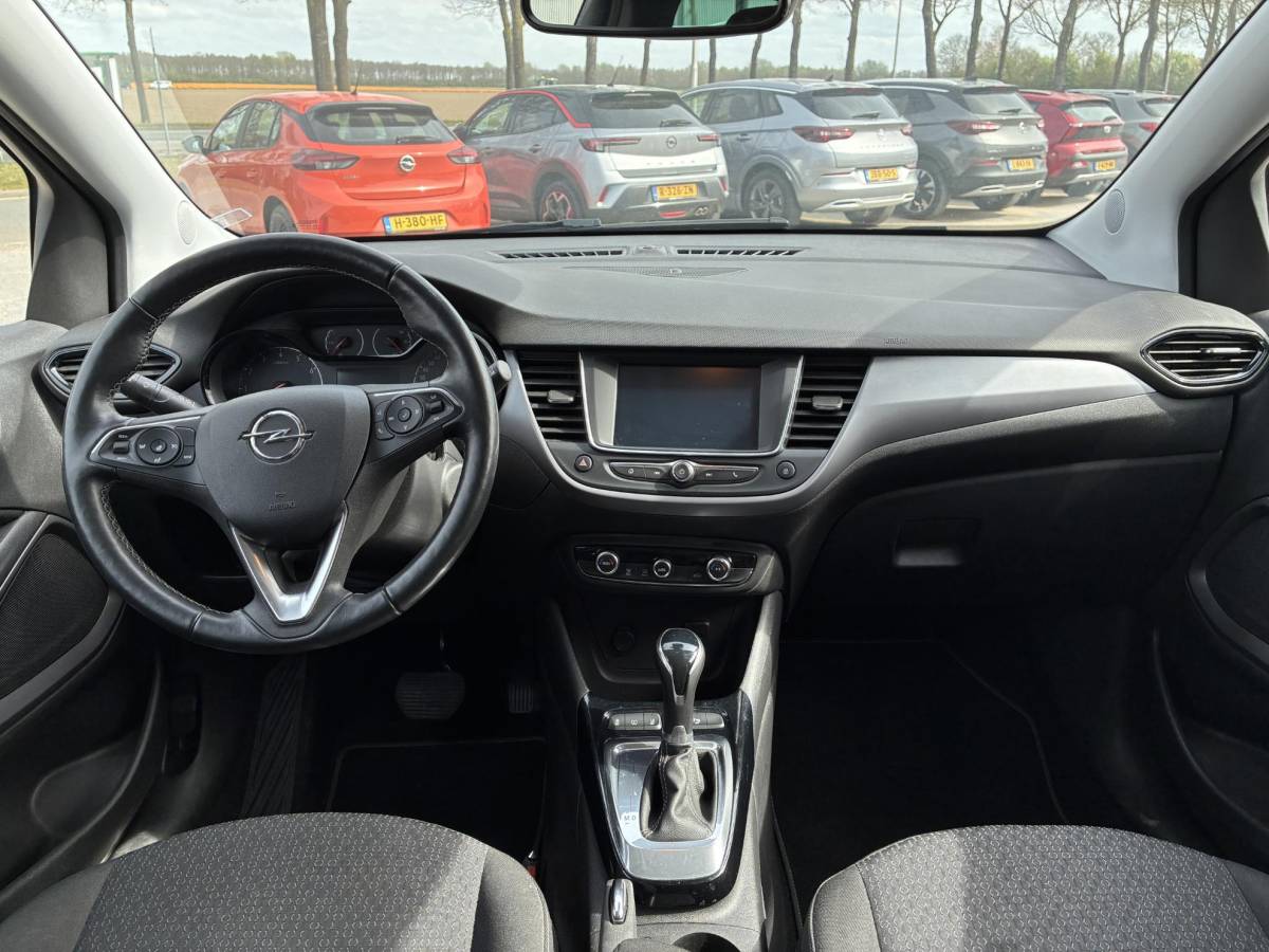 Opel Crossland X Opel Crossland X 1.2 Turbo Online Edition | Climate control | Stoel & Stuurverwarming | Elektrisch Pakket | Apple Carplay/Android Auto | Trekhaak | LM-Velgen | Cruisecontrol | Camera