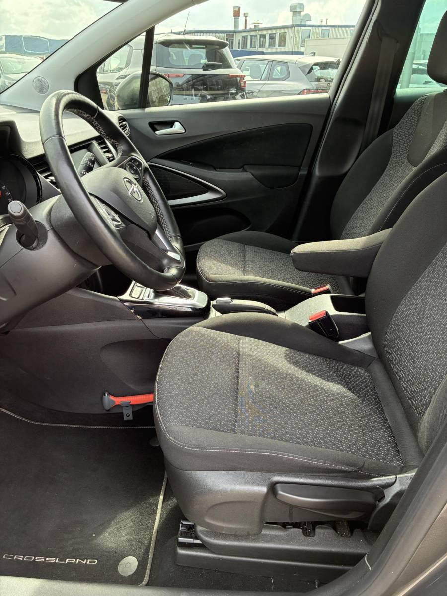 Opel Crossland X Opel Crossland X 1.2 Turbo Online Edition | Climate control | Stoel & Stuurverwarming | Elektrisch Pakket | Apple Carplay/Android Auto | Trekhaak | LM-Velgen | Cruisecontrol | Camera