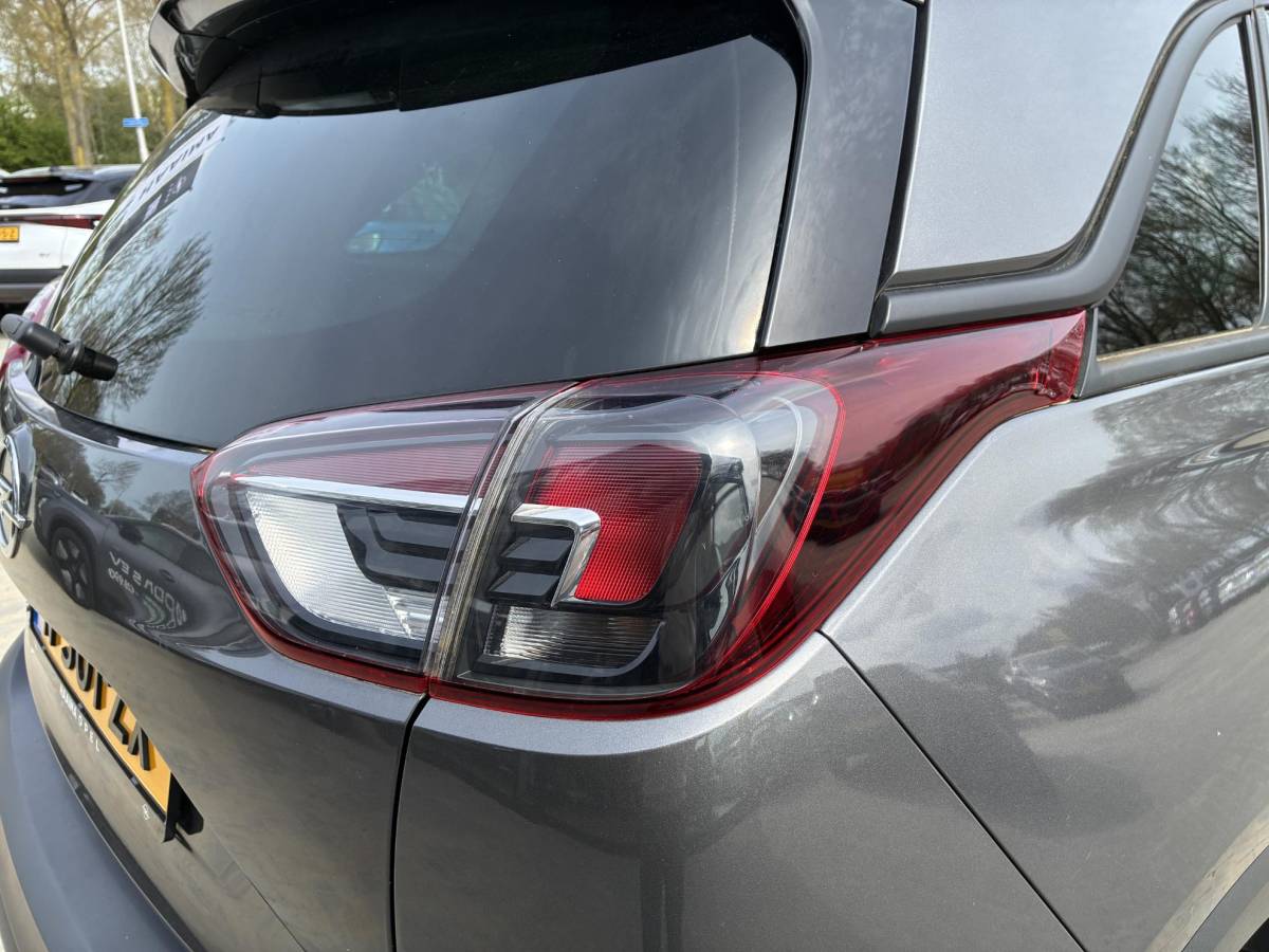 Opel Crossland X Opel Crossland X 1.2 Turbo Online Edition | Climate control | Stoel & Stuurverwarming | Elektrisch Pakket | Apple Carplay/Android Auto | Trekhaak | LM-Velgen | Cruisecontrol | Camera