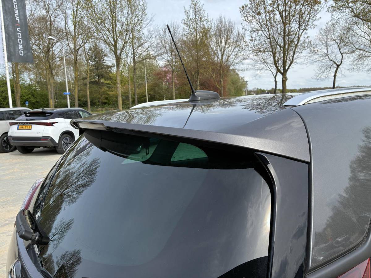 Opel Crossland X Opel Crossland X 1.2 Turbo Online Edition | Climate control | Stoel & Stuurverwarming | Elektrisch Pakket | Apple Carplay/Android Auto | Trekhaak | LM-Velgen | Cruisecontrol | Camera