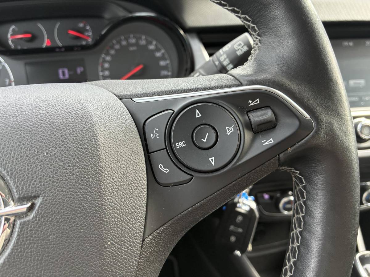 Opel Crossland X Opel Crossland X 1.2 Turbo Online Edition | Climate control | Stoel & Stuurverwarming | Elektrisch Pakket | Apple Carplay/Android Auto | Trekhaak | LM-Velgen | Cruisecontrol | Camera