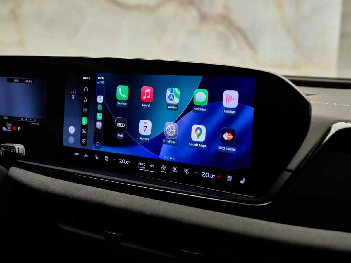 Audi A5 Audi A5 Avant E-Hybrid Quattro S Edition Competition, pano, tr.haak, 20″, B&O, OLED, matrix-LED, memory, massage, privacy, NP96k