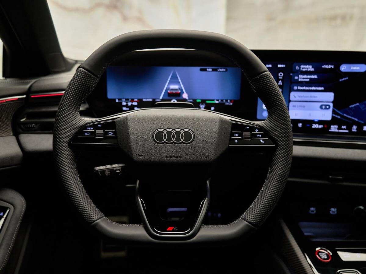 Audi A5 Audi A5 Avant E-Hybrid Quattro S Edition Competition, pano, tr.haak, 20″, B&O, OLED, matrix-LED, memory, massage, privacy, NP96k