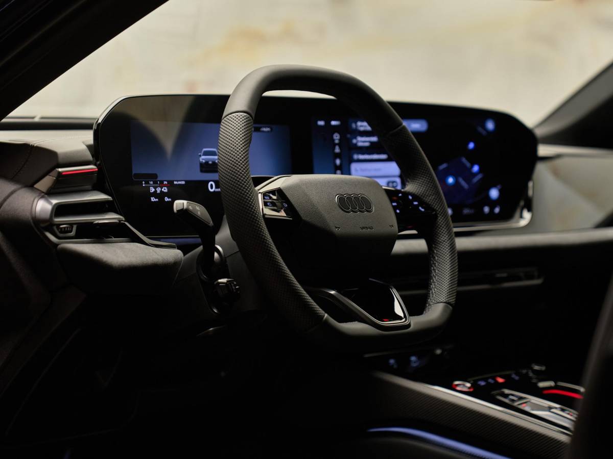 Audi A5 Audi A5 Avant E-Hybrid Quattro S Edition Competition, pano, tr.haak, 20″, B&O, OLED, matrix-LED, memory, massage, privacy, NP96k