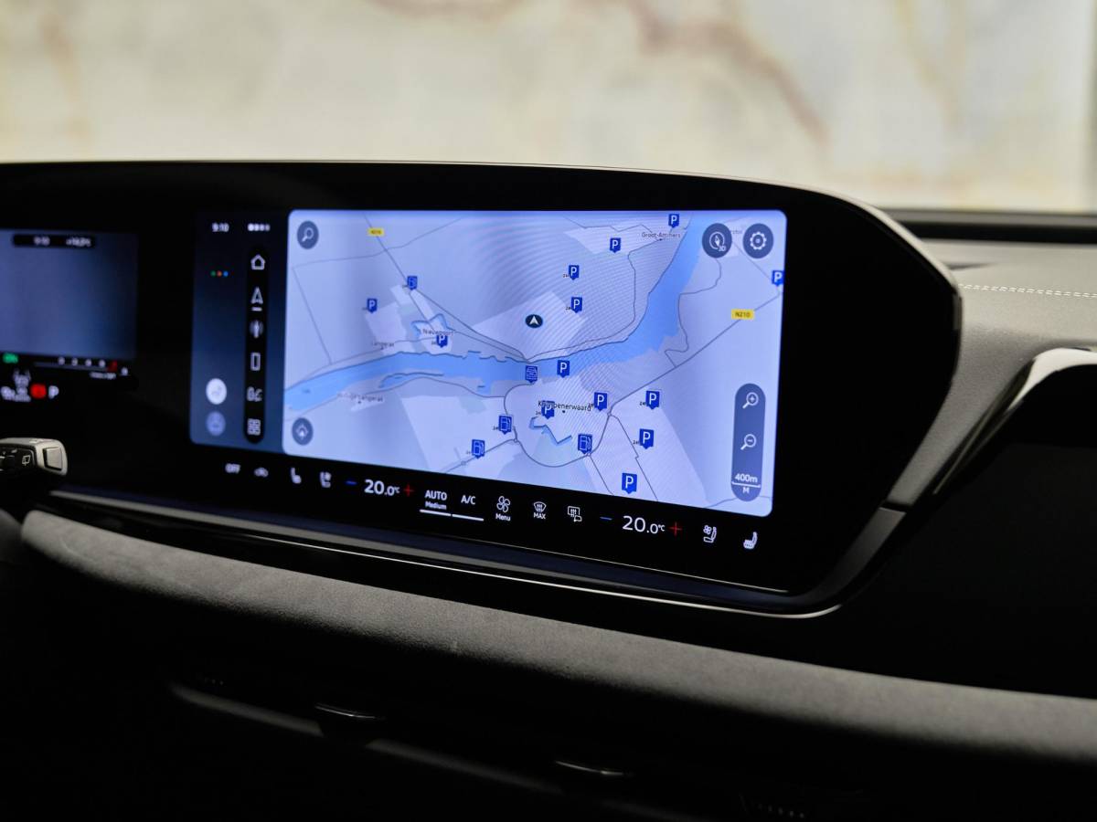 Audi A5 Audi A5 Avant E-Hybrid Quattro S Edition Competition, pano, tr.haak, 20″, B&O, OLED, matrix-LED, memory, massage, privacy, NP96k