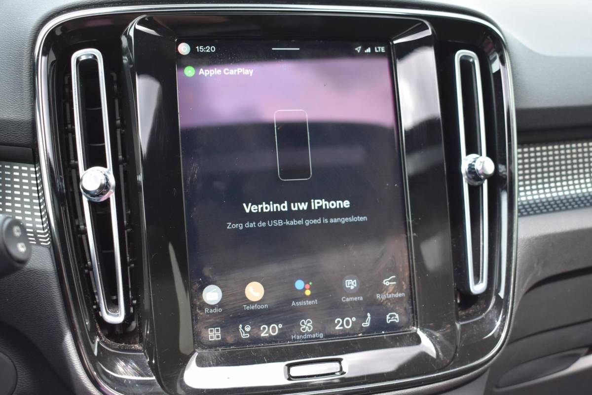 Volvo XC40 Volvo XC40 Recharge P8 AWD R-Design | Pano | 360 Camera | Stoel/Stuurverwarming |