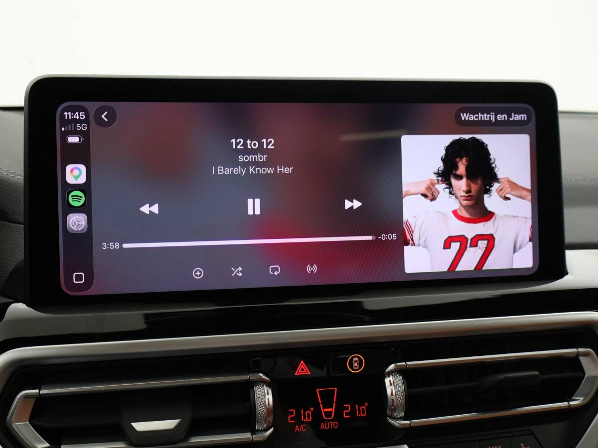 BMW iX3 BMW iX3 80 kWh FACELIFT M-SPORT + ELEKTR. TREKHAAK SPORTSTOELEN LEDER | PANORAMA | ADAPTIVE CRUISE | MEMORY