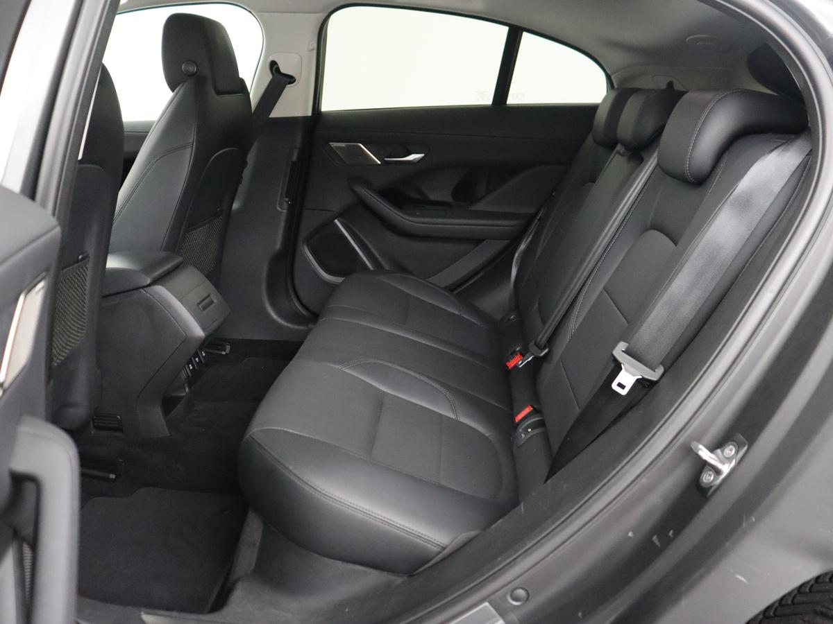 Jaguar I-PACE Jaguar I-PACE EV400 S 90 kWh | SOH 84% | Panoramadak | Leder |  Head-Up | Carplay | Camera | Park Assist | Full LED | 20” | Navigatie | DAB | Climate control | Cruise control