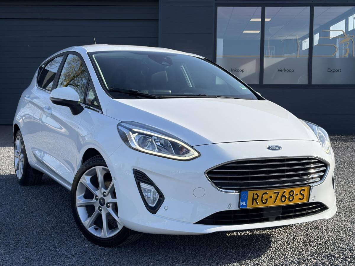Ford Fiesta Ford Fiesta 1.0 EcoBoost Titanium 2e Eigenaar,6 Bak,Camera,Trekhaak,Navi,102pk,Pdc V+A,Lm velgen,5 Deurs,N.A.P,Net beurt gehad,Bj 11-2017,Rijstrooksensor,Apk tot 12-2026