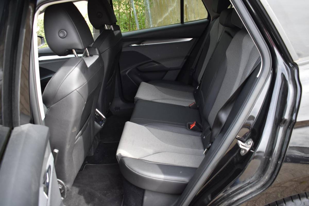 Škoda Enyaq iV Skoda Enyaq iV 60 | 93% SOH | Matrix LED | Stoel / Stuurverwarming |