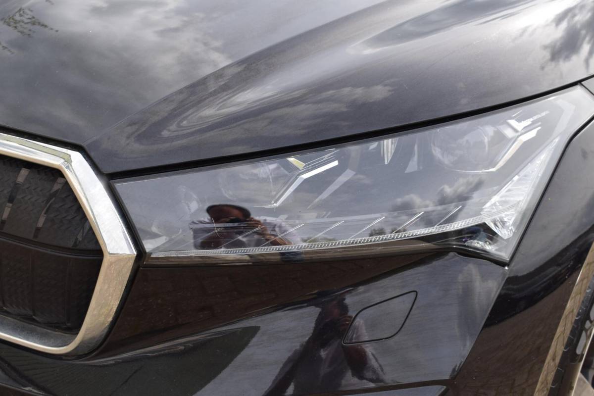 Škoda Enyaq iV Skoda Enyaq iV 60 | 93% SOH | Matrix LED | Stoel / Stuurverwarming |