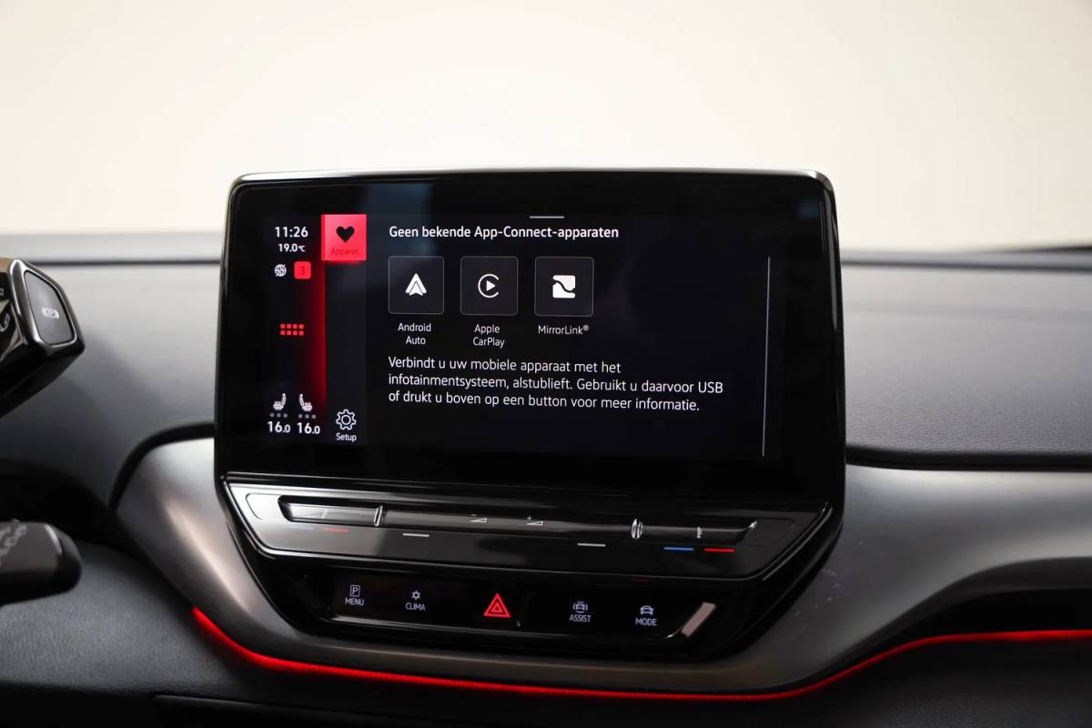 Volkswagen ID.4 Volkswagen ID.4 Max 77 kWh 3-fase [ LED Navi Adapt.cruise Stoel-en stuurverwarming ]