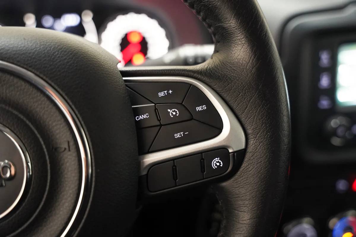 Jeep Renegade Jeep Renegade 1.4 MultiAir Longitude [ Cruise control Airco Multimedia ]