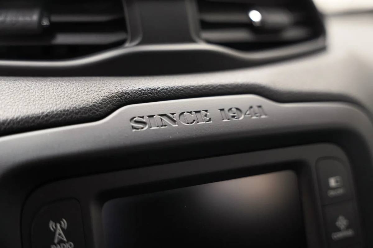 Jeep Renegade Jeep Renegade 1.4 MultiAir Longitude [ Cruise control Airco Multimedia ]