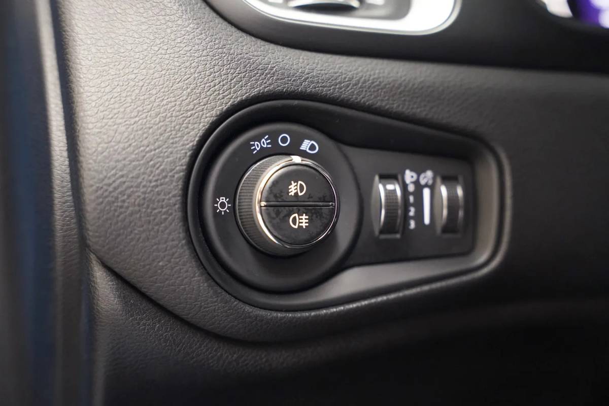 Jeep Renegade Jeep Renegade 1.4 MultiAir Longitude [ Cruise control Airco Multimedia ]