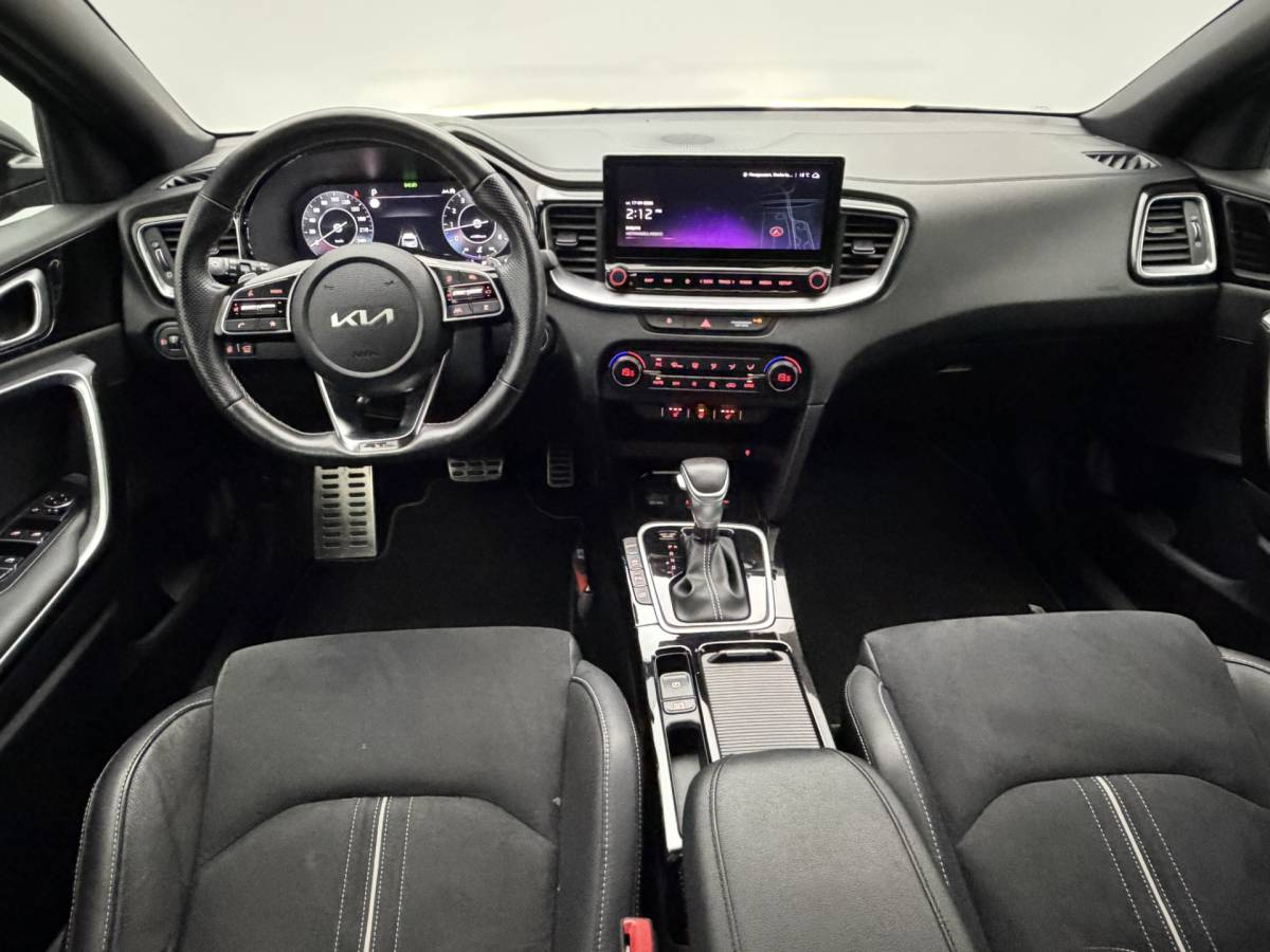 Kia Ceed Sportswagon Kia Ceed Sportswagon 1.5 T-GDi GT-Line | Matrix Led | Panoramadak | Automaat | Camera | Navigatie