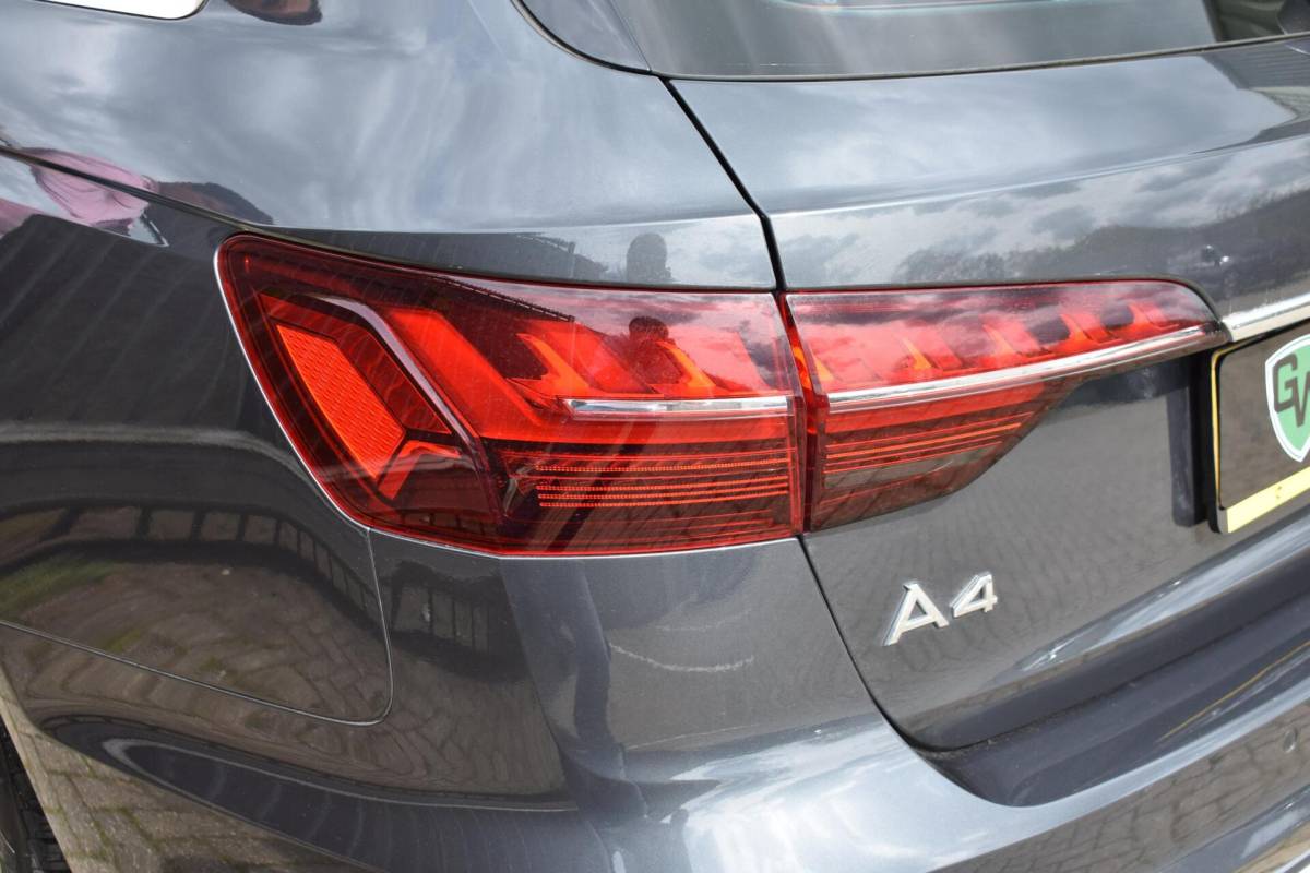 Audi A4 Audi A4 Avant 35 TFSI Advanced Edition | Matrix LED | Trekhaak | Carplay |