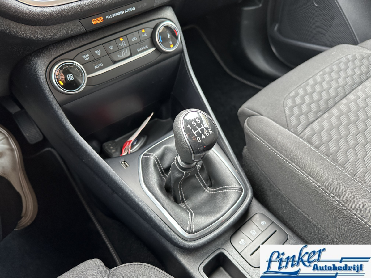 Ford Fiesta Ford Fiesta 1.0 EcoBoost Hybrid Titanium X – NL-AUTO CAMERA