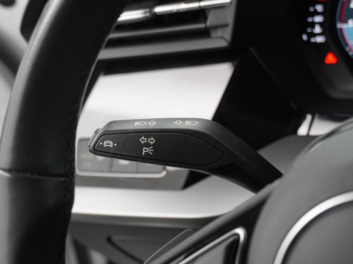 Audi A3 Audi A3 Sportback 30 TFSI Business edition – Navigatie – Climate Controle – Apple Carplay & Android Auto