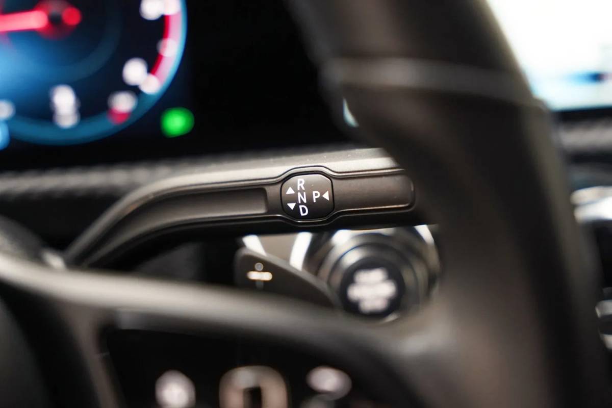 Mercedes-Benz A-Klasse Mercedes-Benz A-Klasse 180d Business [ Camera Navigatie Leer Stoelverwarming]