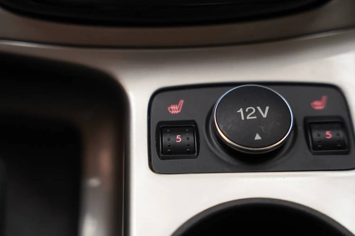 Ford C-MAX Ford C-Max 2.0 PLUG-IN HYBRID Titanium Plus [ Panorama Navi Leder ]