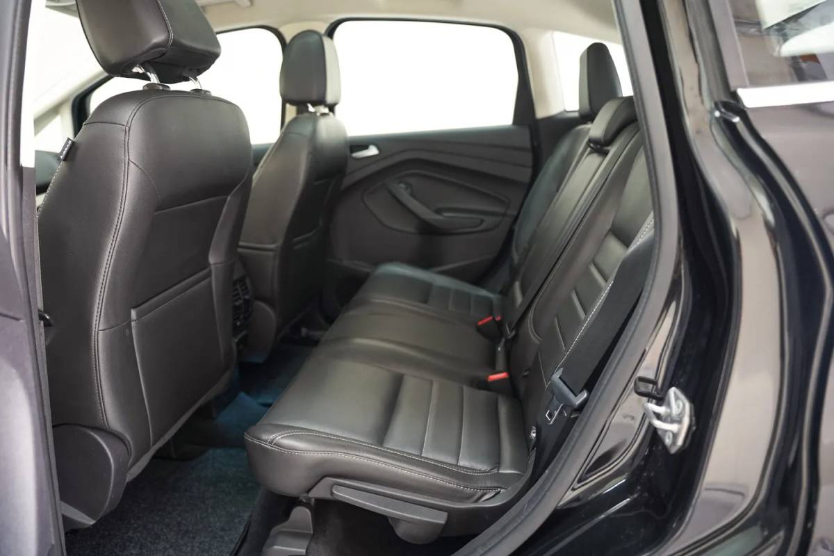 Ford C-MAX Ford C-Max 2.0 PLUG-IN HYBRID Titanium Plus [ Panorama Navi Leder ]