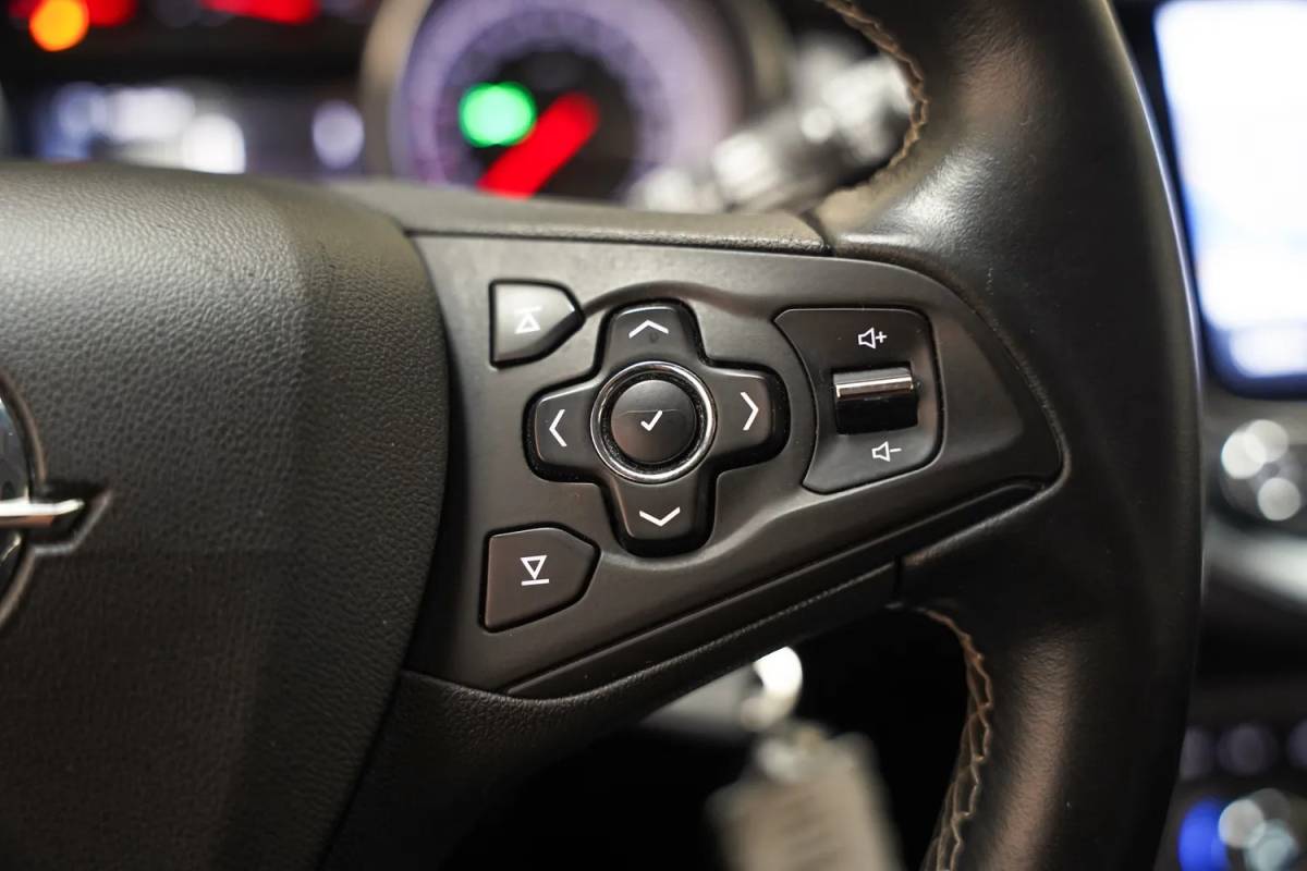 Opel Astra Opel Astra SPORTS TOURER 1.0 Edition [ Schuifdak Navi Cruise ]