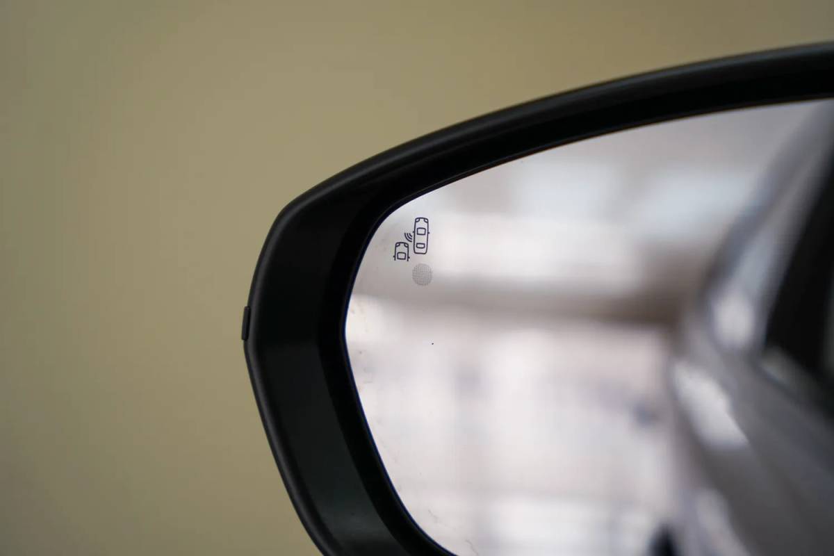 Opel Grandland X Opel Grandland X 1.2 Turbo Business Executive [ Stoel&stuurverwarming, Carplay Dodehoek detectie]