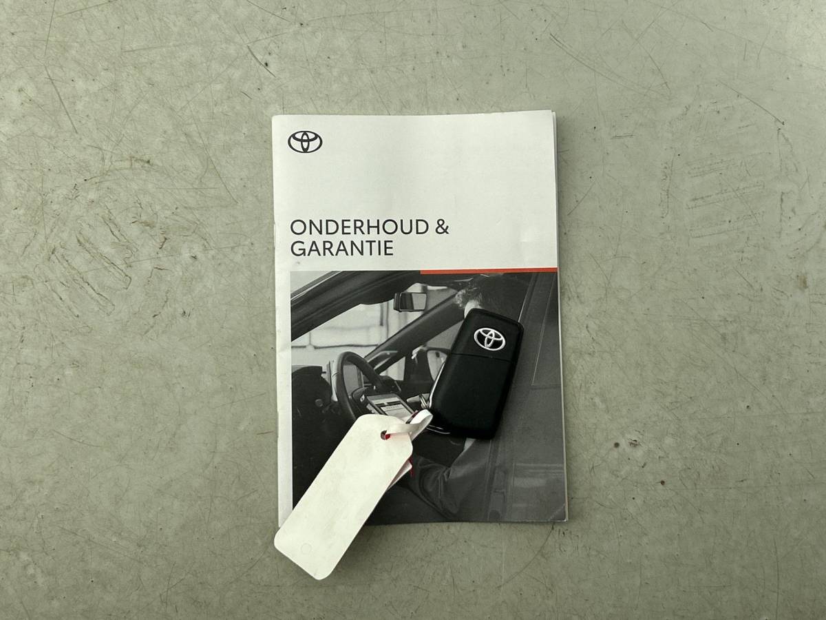 Toyota Yaris Toyota Yaris 1.5 Hybrid Active Auto. Navigatie Apple Carplay/Android Auto Camera Adaptive Cruise Control  Climate Control