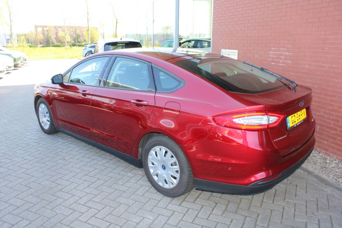 Ford Mondeo Ford Mondeo 1.0 EcoBoost 125 PK Trend | Winterbandenset | Climate Control | Cruise Control | DAB | PDC V+A | Dealeronderhouden