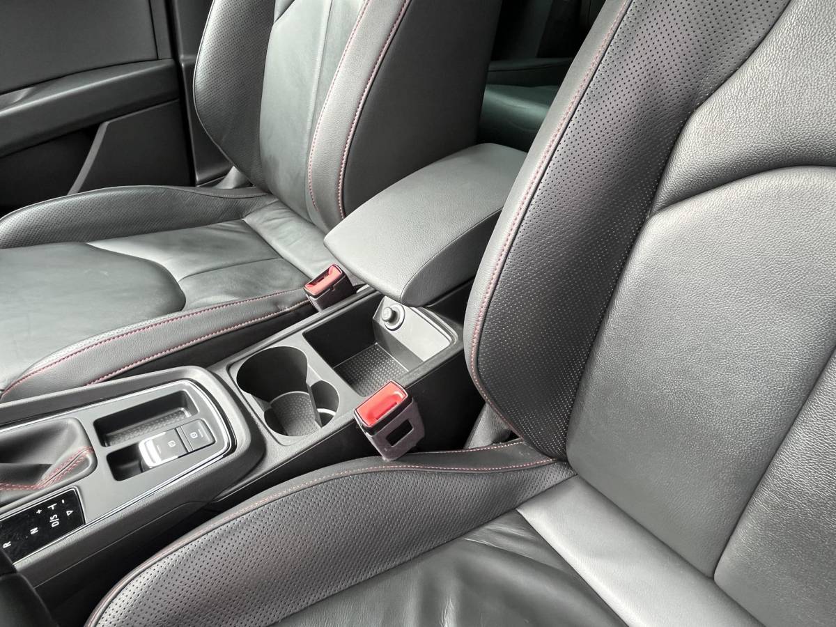 SEAT Leon SEAT Leon 1.5 TSI FR Business Intense | Leder/LED/Navi/Pano.Dak/Clima/Cruise/18″/Stoelverwarming/Apple CarPlay-Android Auto