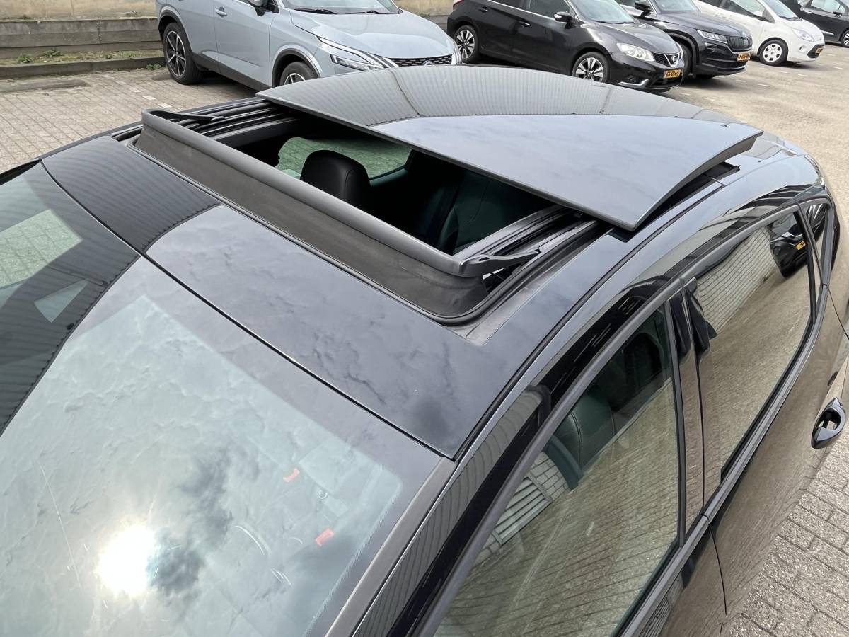 SEAT Leon SEAT Leon 1.5 TSI FR Business Intense | Leder/LED/Navi/Pano.Dak/Clima/Cruise/18″/Stoelverwarming/Apple CarPlay-Android Auto