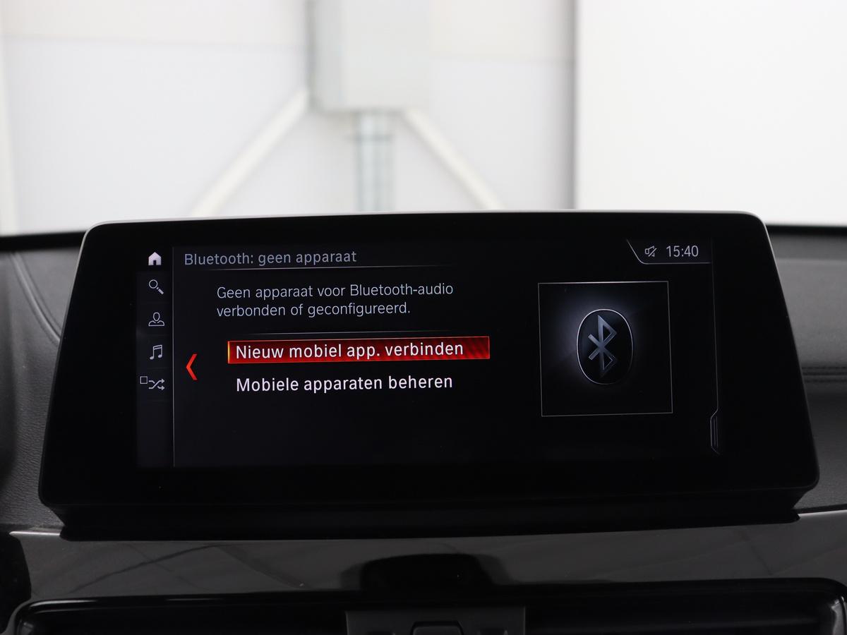 BMW X1 BMW X1 sDrive20i Business Edition Plus | Leder |  Head-Up | Stoelverwarming | Trekhaak | Camera | Sfeerverlichting | Navigatie | X Line | Full LED | DAB | Cruise control | Parkeerhulp | Bluetooth