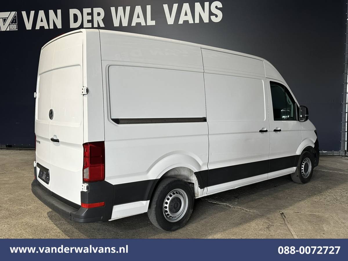 Volkswagen Crafter Volkswagen Crafter 2.0 TDI L3H3 L2H2 Euro6 Airco | Apple Carplay | Android Auto | Parkeersensoren Bijrijdersbank