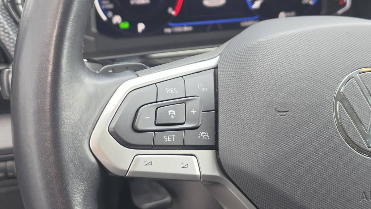 Volkswagen T-Cross Volkswagen T-Cross 1.0 TSI Style | Automaat | Carplay | Stoelverwarming | ACC | Camera