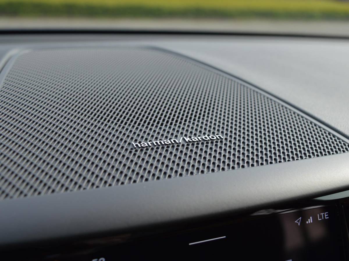 Volvo XC60 Volvo XC60 2.0 T8 Recharge AWD Ultra Dark